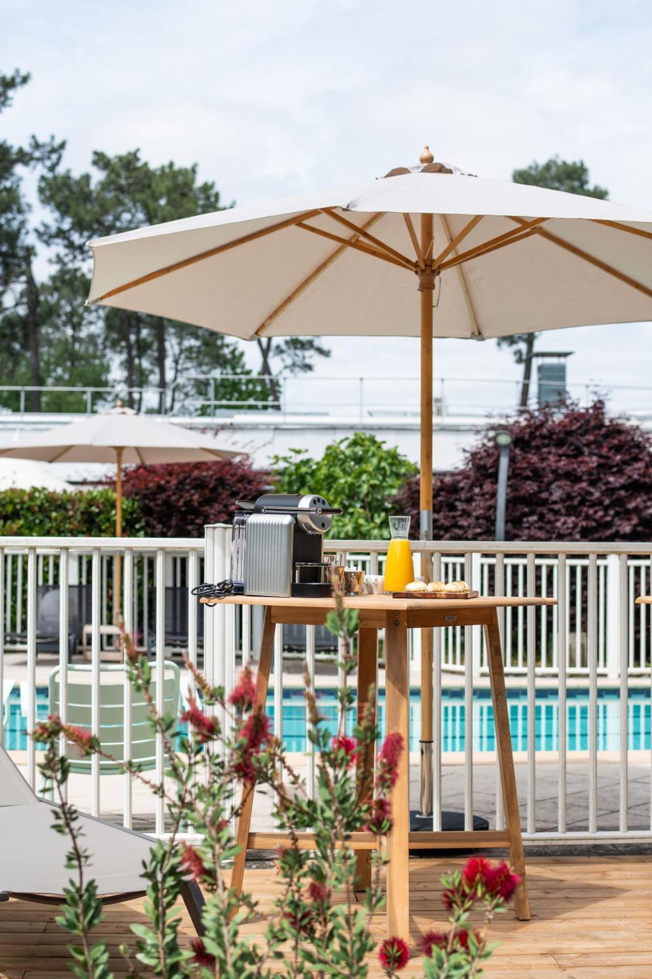 Novotel Bordeaux Mérignac Esterno foto